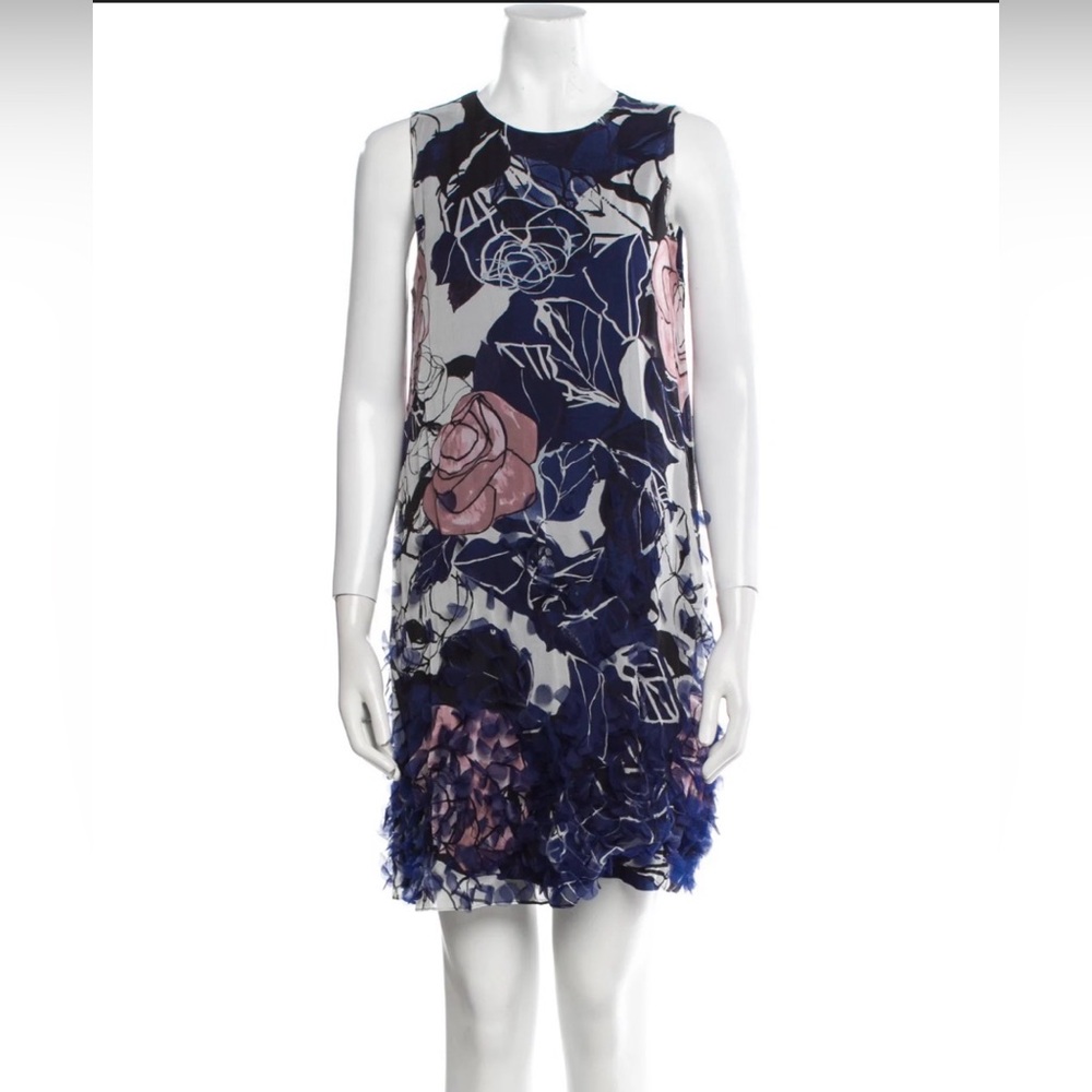 DVF Diane von Furstenberg Silk Floral Cocktail Dress 3D Petal Hem Size 6